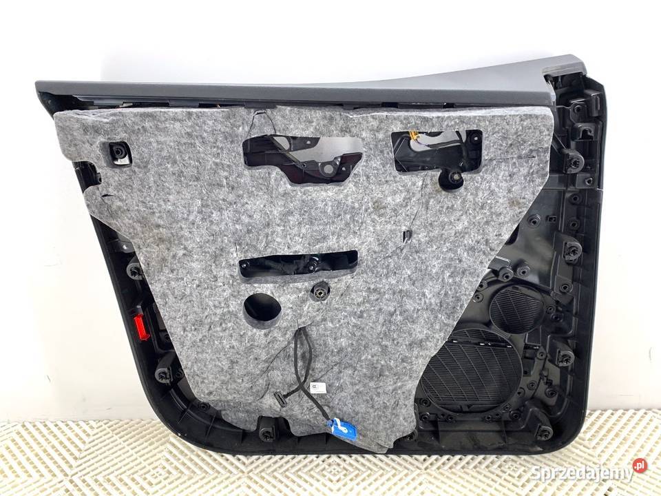BOCZEK DRZWI PRAWY PRZÓD AUDI Q8 SUV TAPICERKA podkarpackie