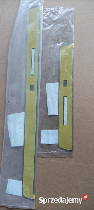 Skoda Superb III listwy chromowe progu Łódź