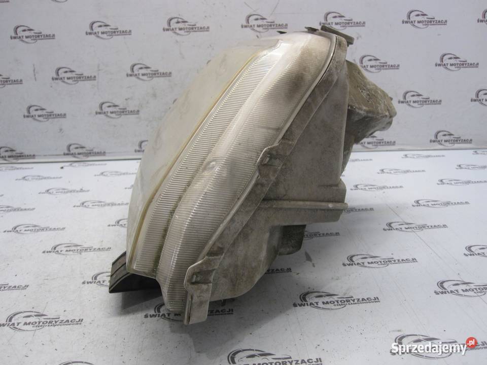 SUZUKI GRAND VITARA II 06r lampa prawa przód osobowe