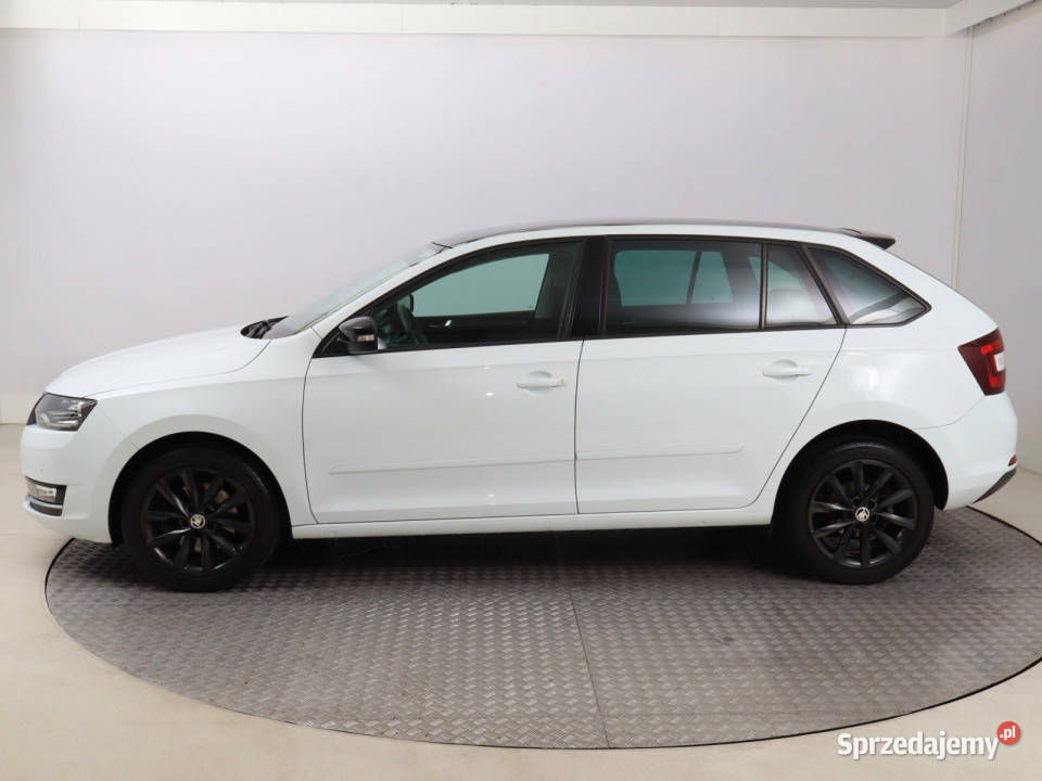 Skoda Rapid Spaceback 10 TSI radio Bielany Wrocławskie