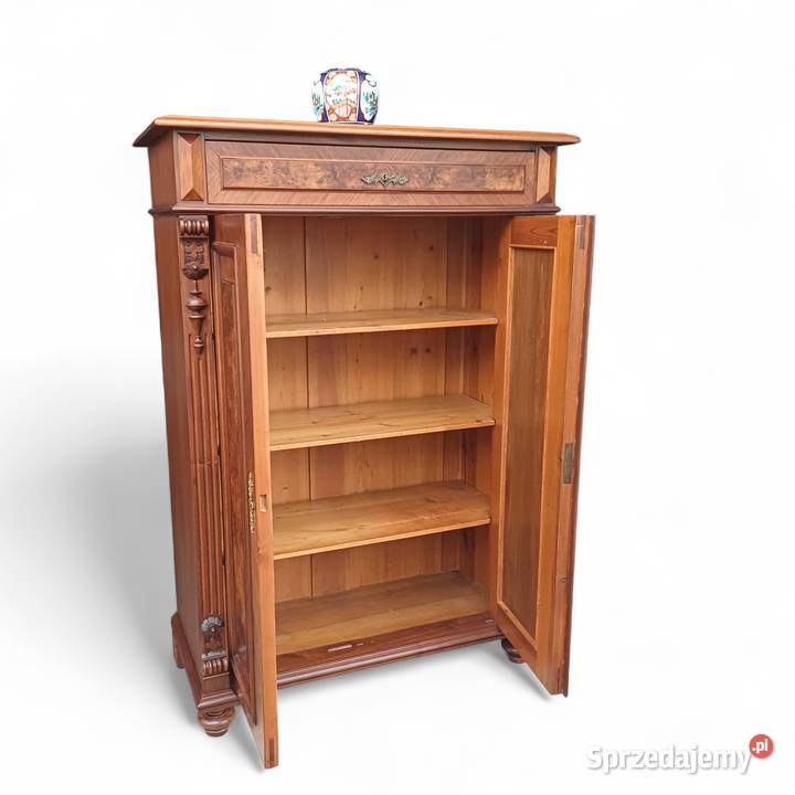 Eklektyczna Pensjonarka Bieliźniarka Antyk