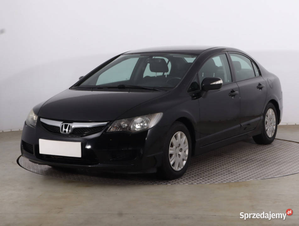 Honda Civic 18 i światła przeciwmgielne Civic
