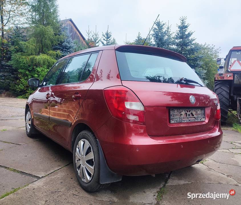 Ładna nie zgnita Skoda Fabia II 12 benzyna z autoalarm podkarpackie Domaradz