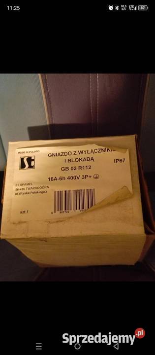 Gniazdo z wyłącznikiem i blokadą Dom i Ogród wielkopolskie