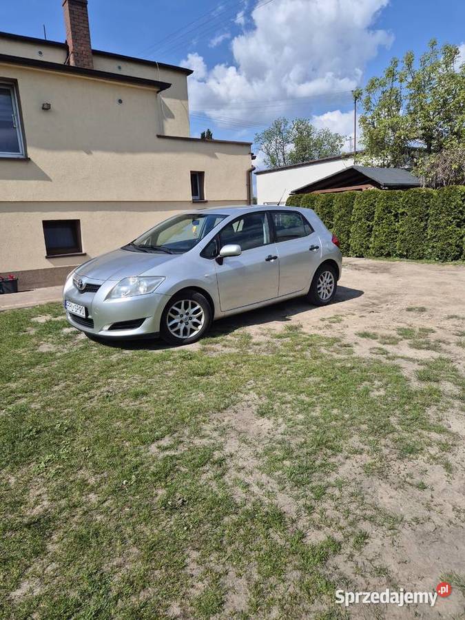 Toyota Auris 1600cm3 wielkopolskie