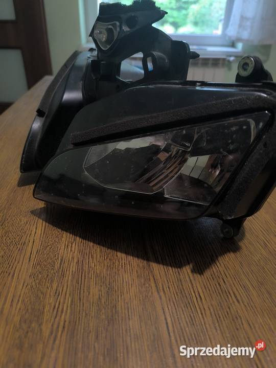 Honda CBR 1000 rr lampa przód Obudowy lamp i żarówek Turek sprzedam
