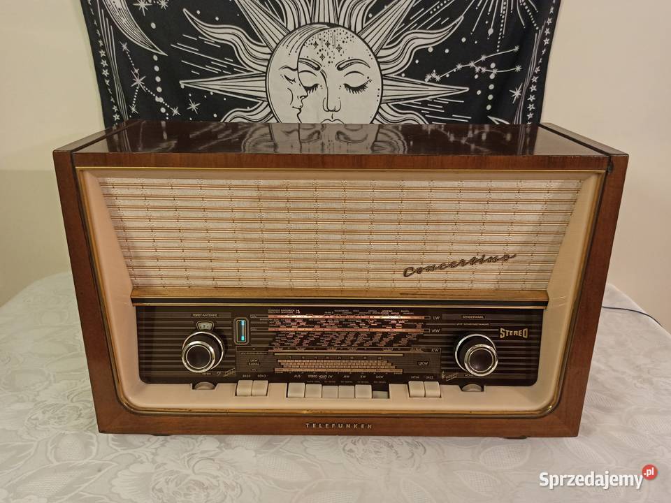 Radio lampowe TELEFUNKEN Concertino 2093 1959r