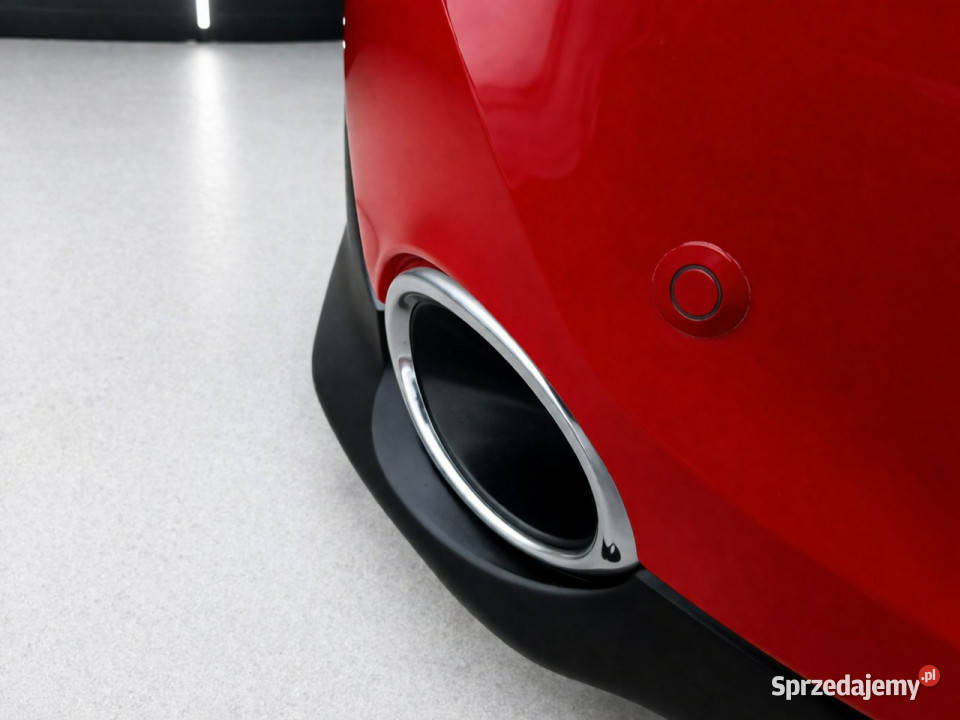 Nissan Qashqai kamera cofaniakamery czerwony Żabno