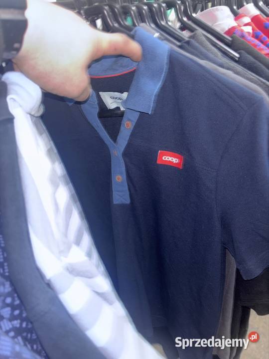 Odzież używana sortowana na różne kategorie Pozostałe Turek