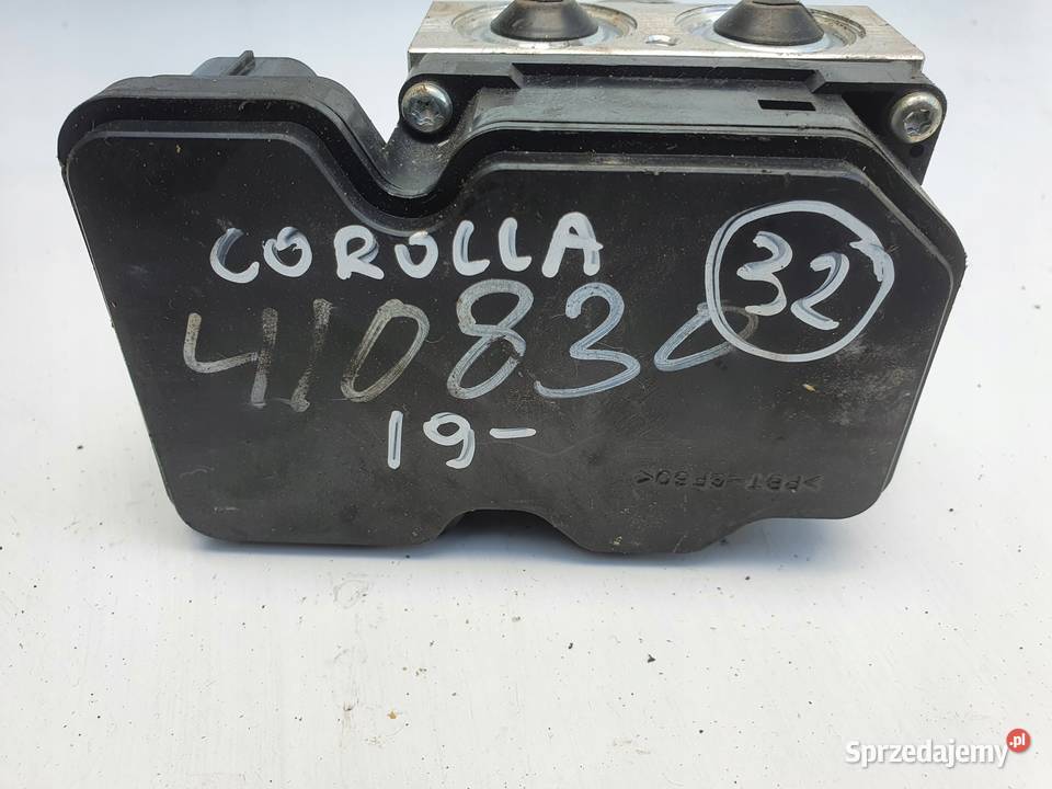 Toyota Corolla E21 POMPA ABS hamulcowa Rudka