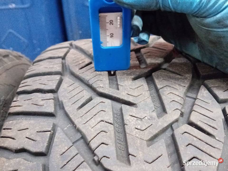 Felgi aluminiowe z oponami zimowymi 18 BMW G20 sprzedam