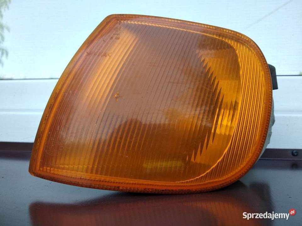 VW Polo III 3 6N kierunkowskazy kierunki prawy Kierunkowskazy Sieradz