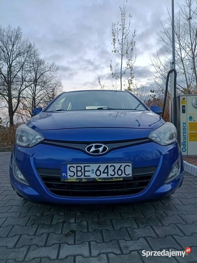 Hyundai i20 12 Benzyna Piękny stan serwisie Mały 105713km Katowice