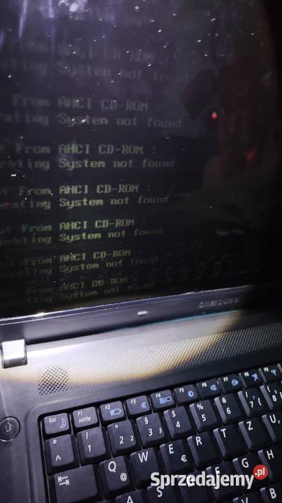 sprzedam laptopa Samsung 156 sprawny sprzedam