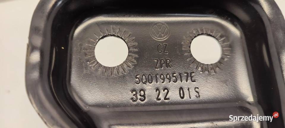 SKODA KAROQ WSPORNIK SANEK LEWY 5Q0199517E osobowe