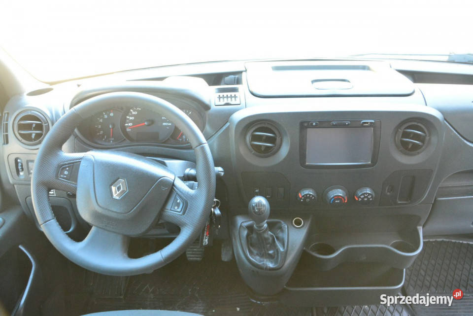 Renault Master średniak 7 osobowy brygadówka ESP