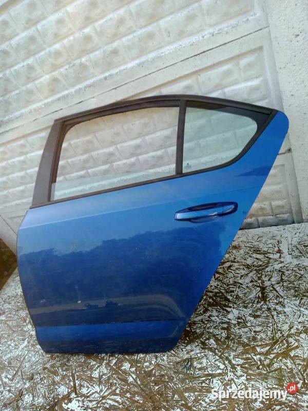 drzwi lewe tył skoda octavia iii sedan LF5W 13 osobowe Rakoniewice