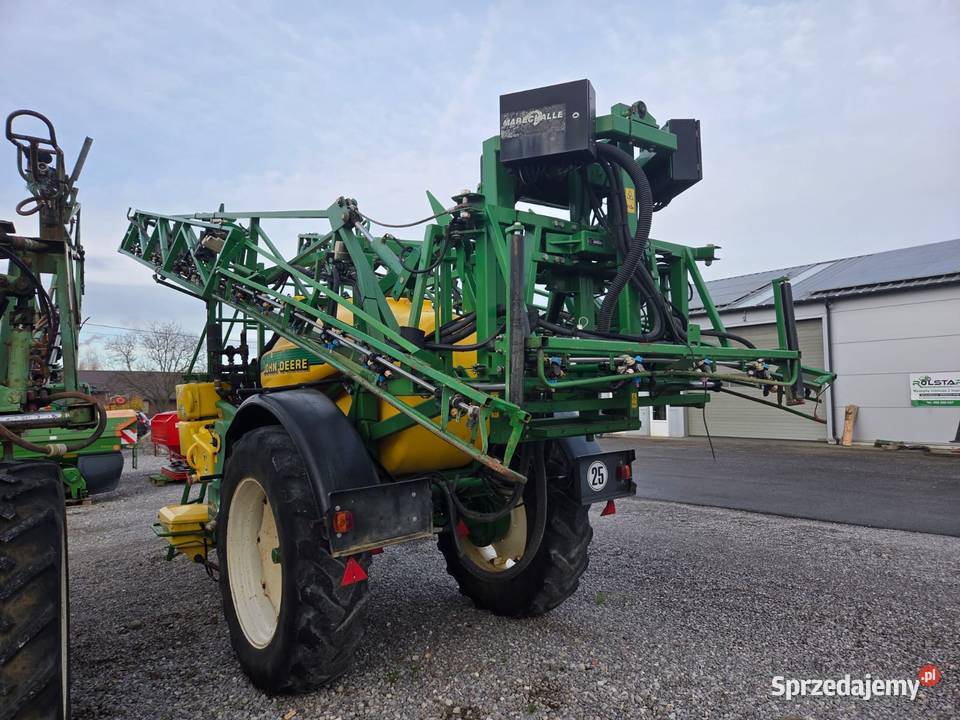 Opryskiwacz John Deere 824 2400 litrów 24 m mazowieckie Gąsewo