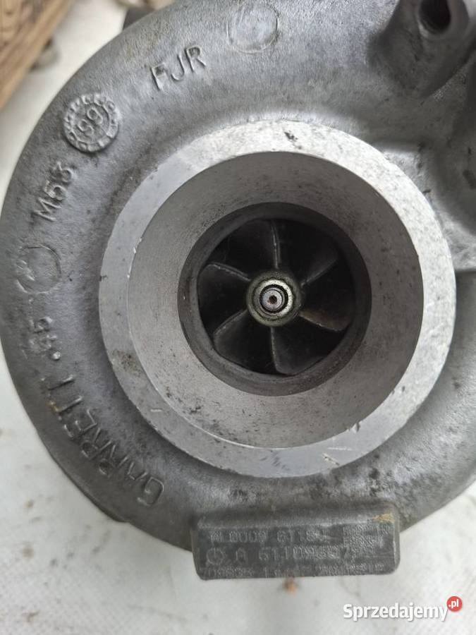 Garrett Mercedes A611096079 turbosprezarka M53
