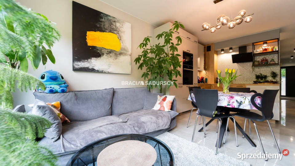 Sprzedaż mieszkania Myślenice Zacisze 81m2 4pok