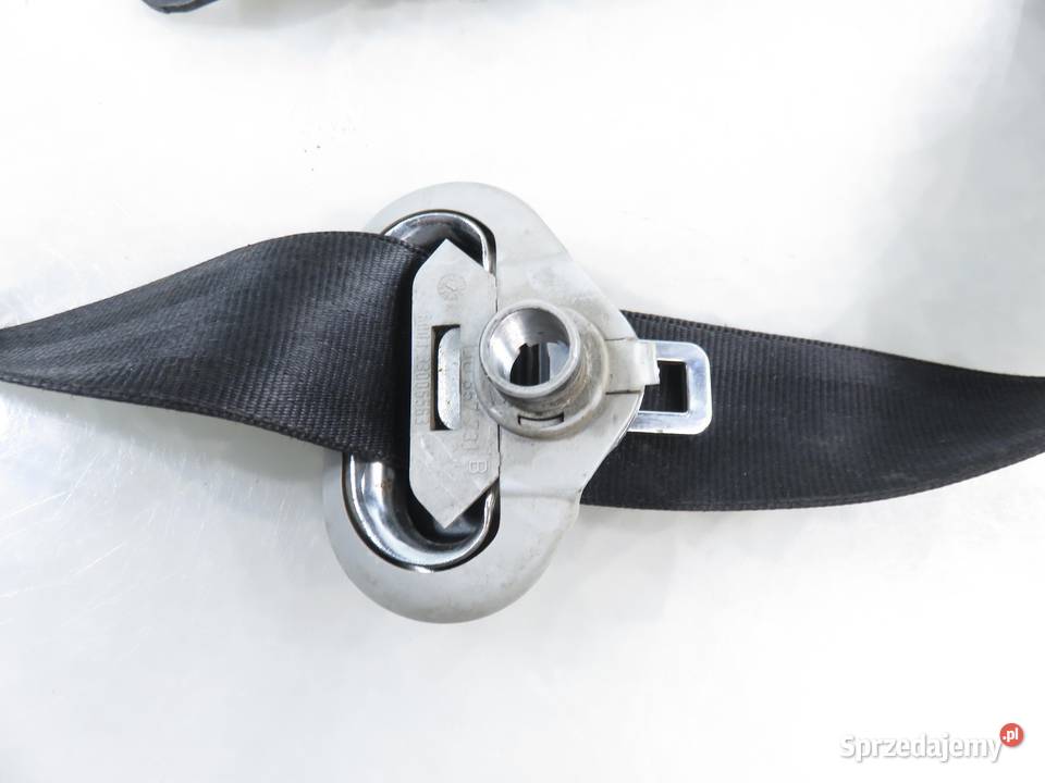 PAS PRAWY PRZEDNI VW CADDY III Variant osobowe