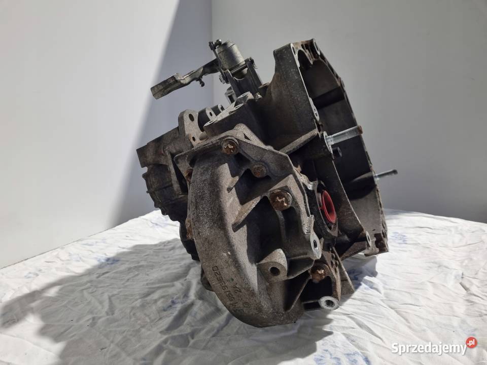 SKRZYNIA BIEGÓW Opel Vectra C Signum 19 CDTI 8V