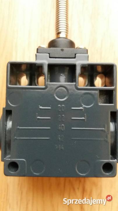 Wyłącznik krańcowy FZ 520 włoskiej firmy Pizzato dolnośląskie Polkowice