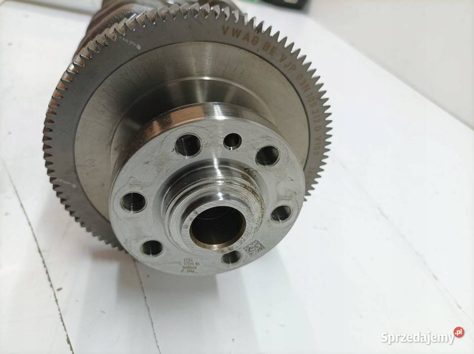 WAŁ KORBOWY 034120416 04L 20 TDI VW Volkswagen