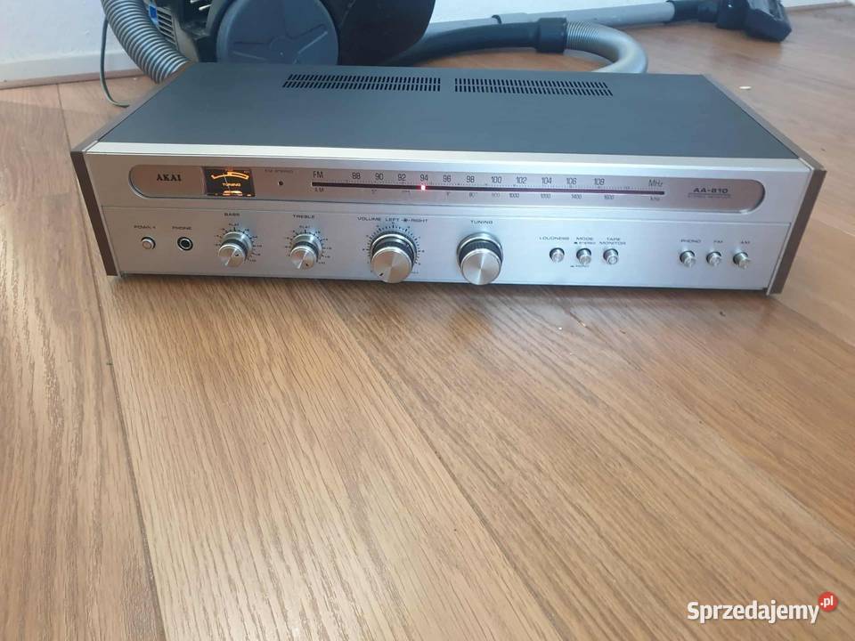 Akai aa810 amplituner vintage Elektronika Leżajsk