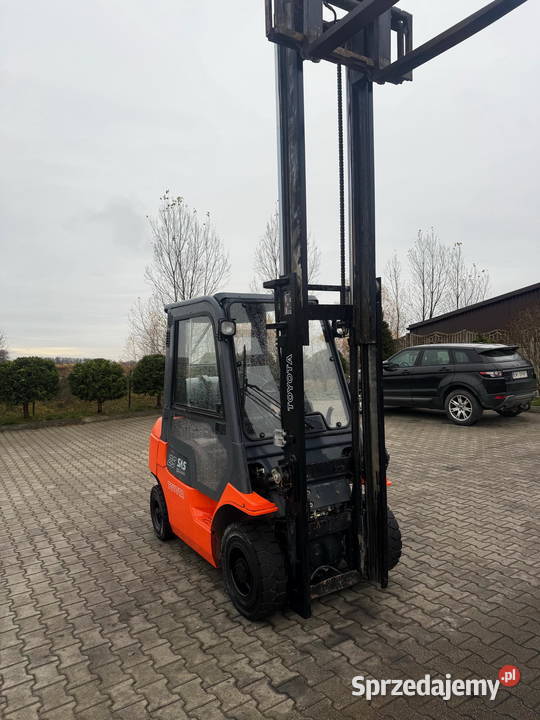 wózek widłowy TOYOTA 7FGF25 2500 330m 7300mtg Działoszyn