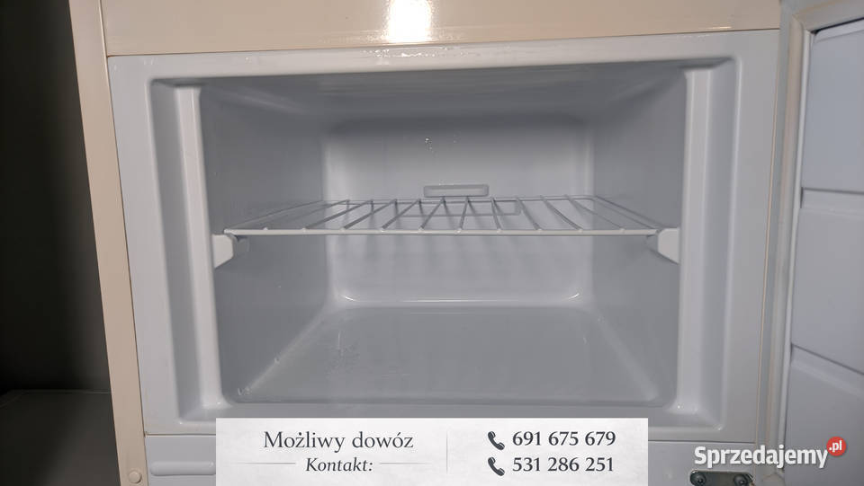 Lodówka w stylu retro Telefunken pojemność 212 Lodówki i zamrażarki Dobrzyń nad Wisłą sprzedam