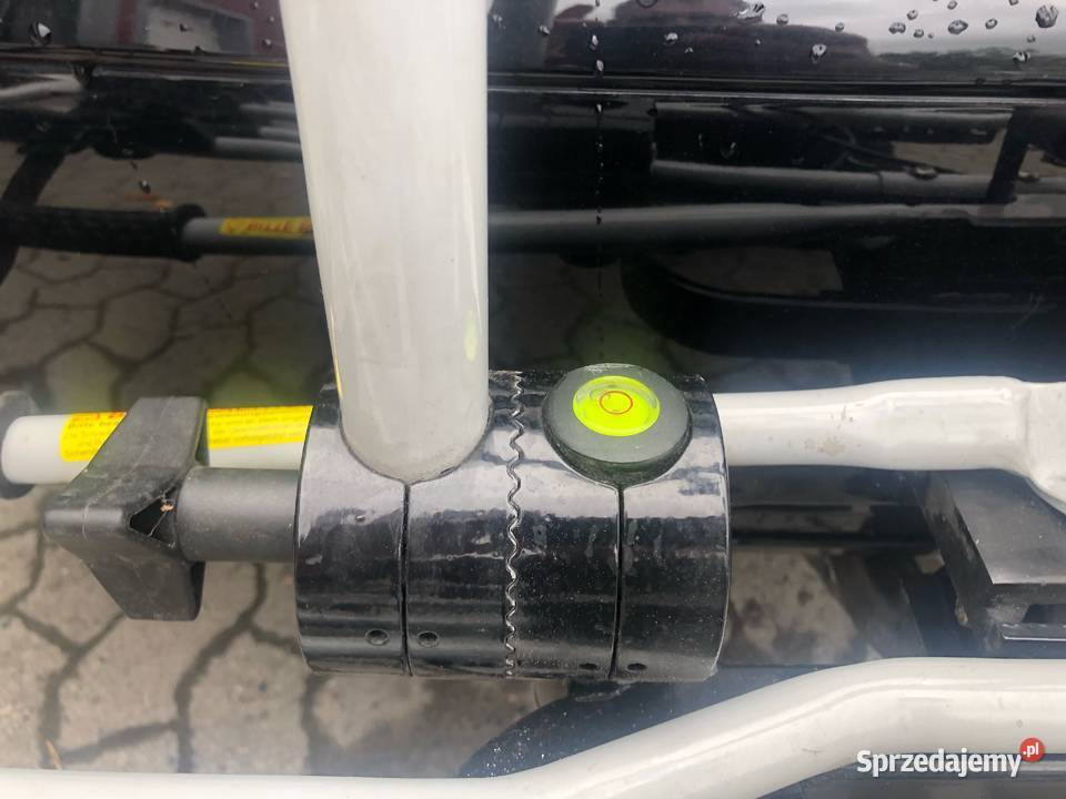 Bagażnik na 4 towery uchylny montowany na Hak