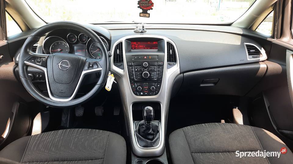 Opel Astra 14 Turbo 140 2010 r Klima Opłacona Kraśnik