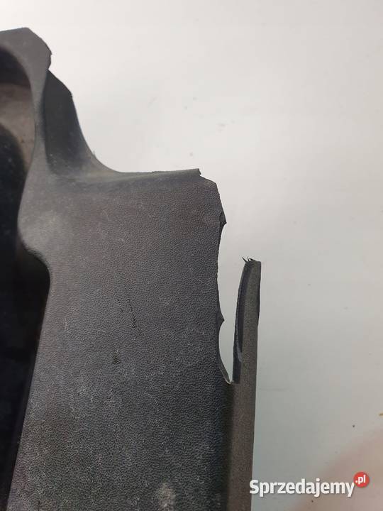 PODSZYBIE PLASTIKOWE AUDI A4 B8 A5 8T 8K1819447B śląskie Przystajń