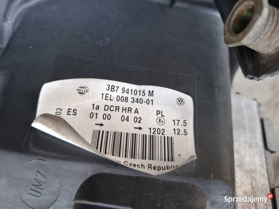 Lampa Prawa Przód Volkswagen Passat B5 FL XENON Wisznice