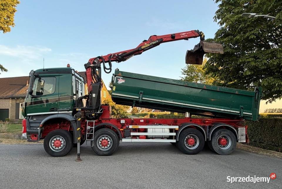 Mercedes wywrotka 8x8 z dzwigiem mazowieckie Warszawa