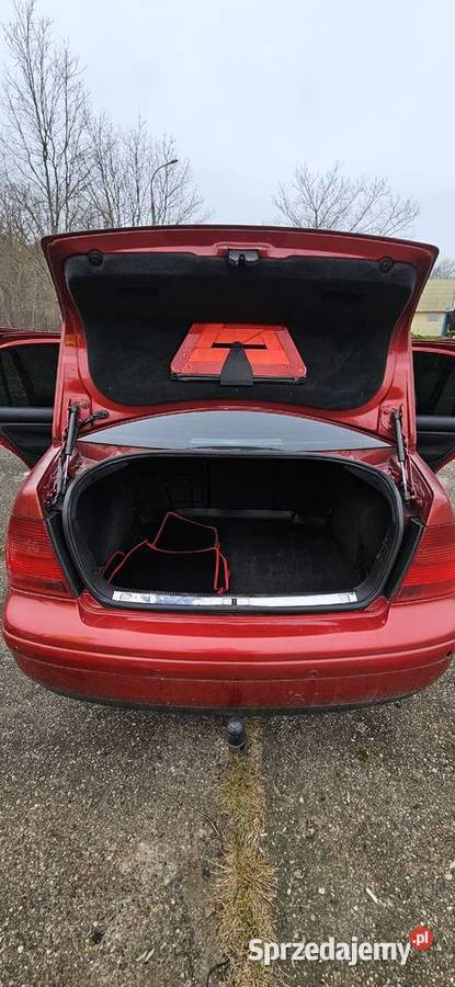 VW Bora 19 TDI 110 2000r Motoryzacja lubelskie Majdan Ostrowski