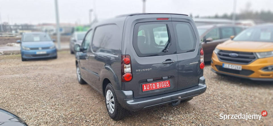 Peugeot Partner klima ledy duza navi camera Peugeot