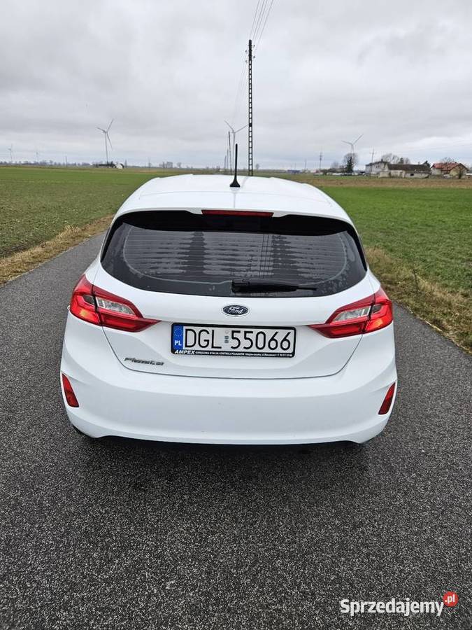 Ford Fiesta mk8 2018r 11 wielofunkcyjna kierownica Budzyń sprzedam