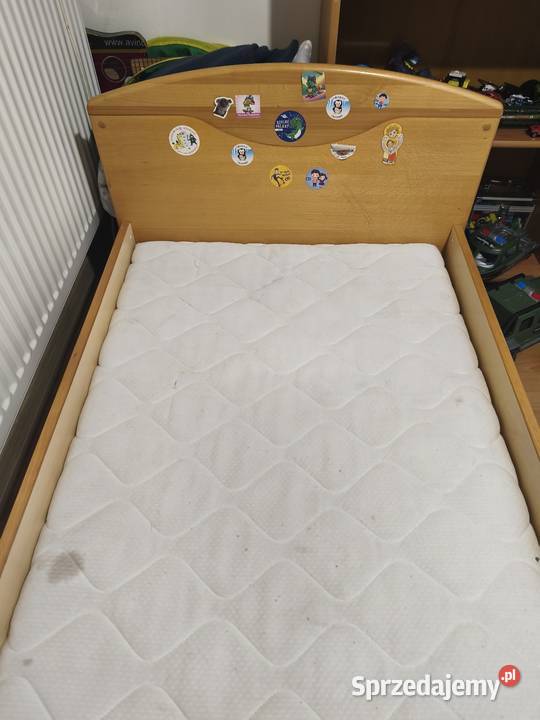 Łóżko z materacem 70x140