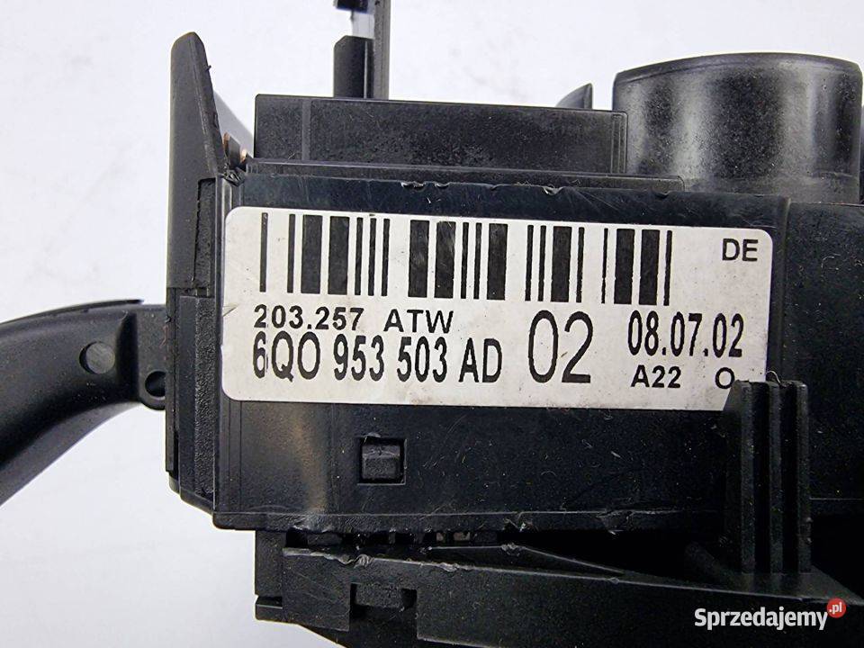 PRZEŁĄCZNIK ZESPOLONY SEAT IBIZA III 6Q0953503AD osobowe