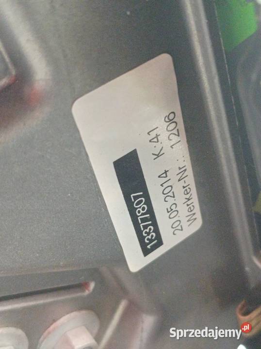 TUNEL ŚRODKOWY PODŁOKIETNIK C Opel Zafira III świętokrzyskie