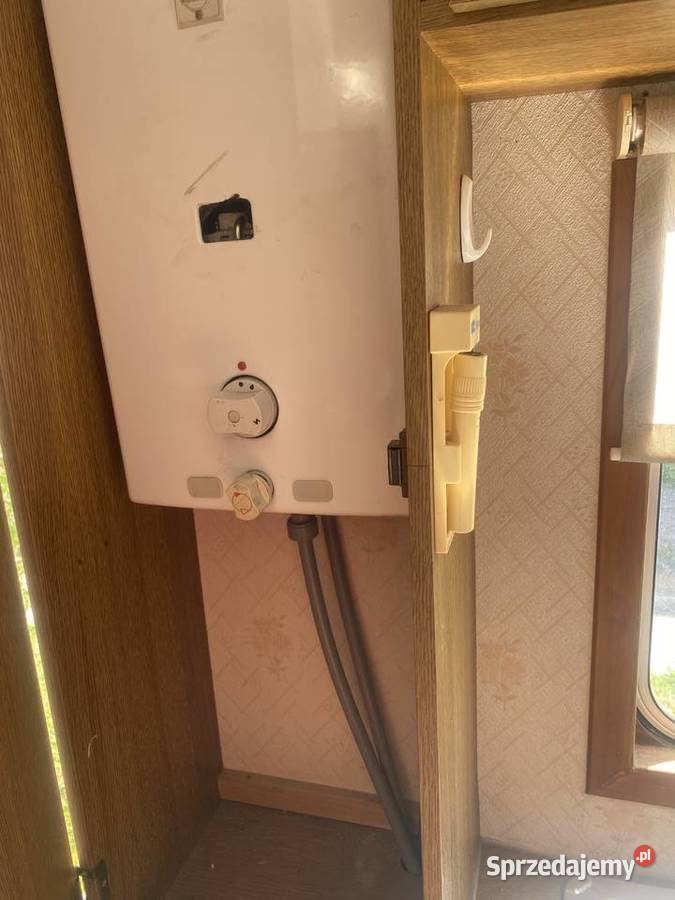 Domek holenderski angielski przyczepa kempingowa