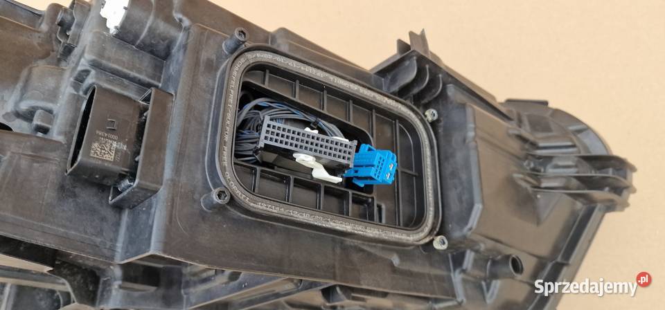 MERCEDES CLA W118 REFLEKTOR LAMPA MULTIBEAM LED Bieleń