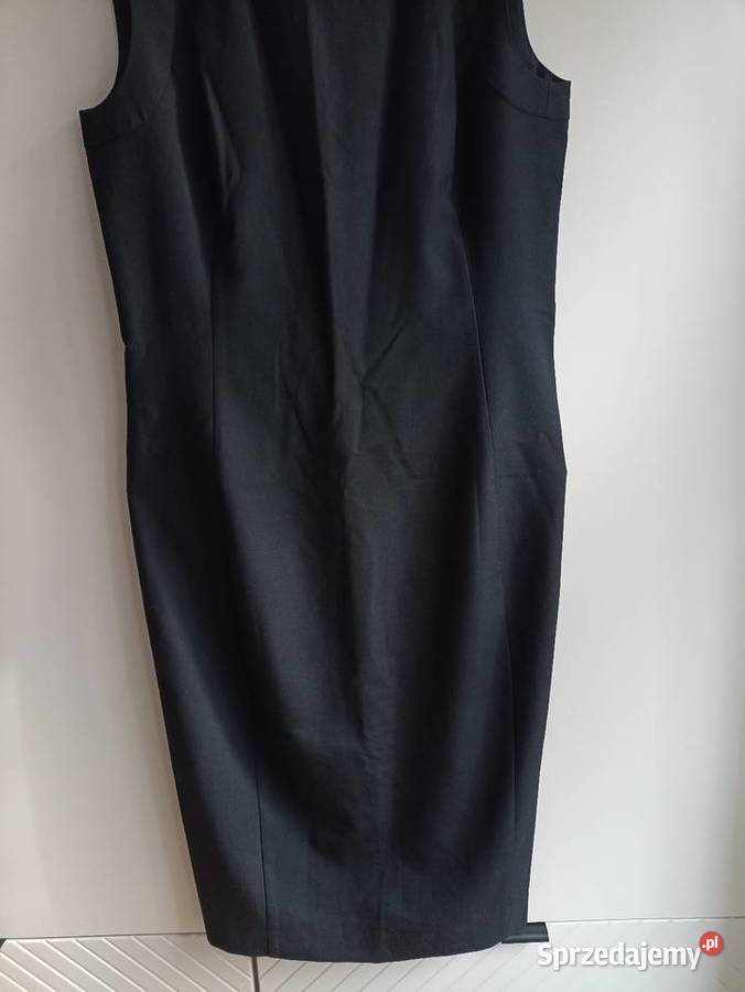 Sukienka Zara S czarna elegancka midi dopasowana Spódnice i sukienki wielkopolskie Czarnków