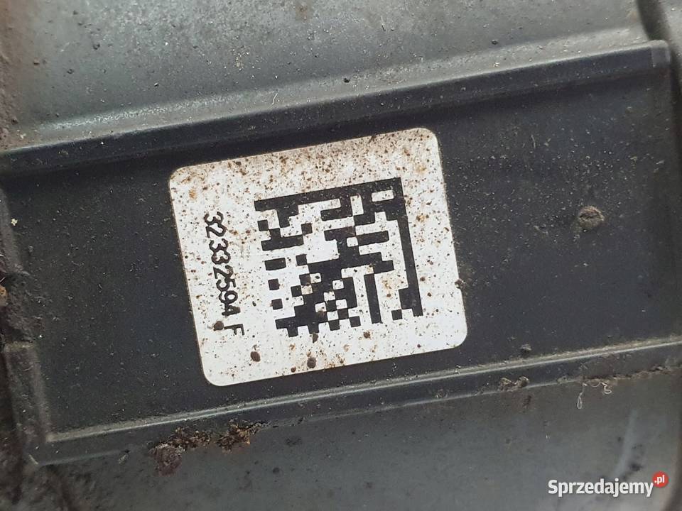 Volvo S60 II S80 II V60 V70 III XC70 II TYLNY Zaciski i jarzma Janów sprzedam