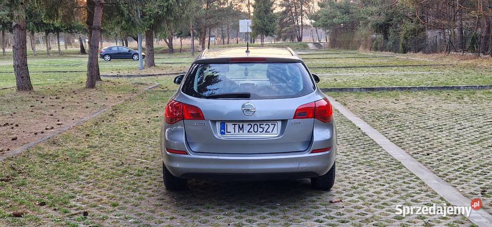 Opel Astra J 17 CDTI 10 lat w jednych rękach elektrochrom. lusterka boczne Zamość