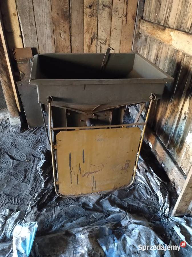 MŁYNEK DO ŚRUTY Wawrochy