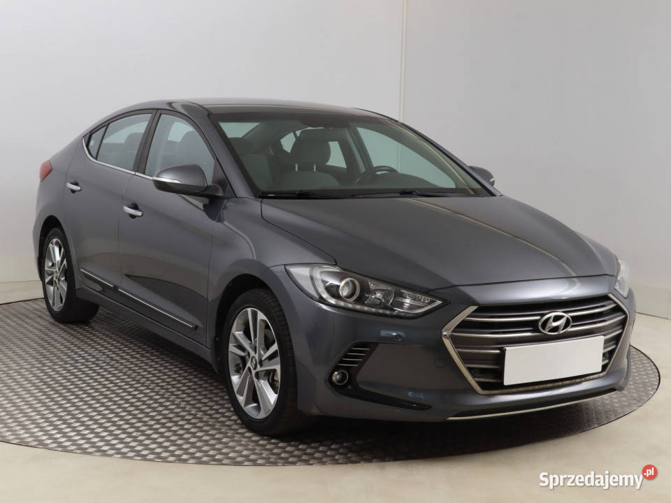 Hyundai Elantra 16 CRDi