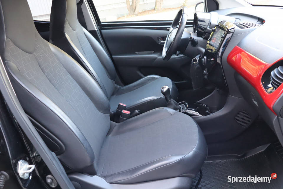 Toyota Aygo 10 VVTi światła do jazdy dziennej Zabrze